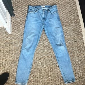 Super cute and flattering AGOLDE jeans